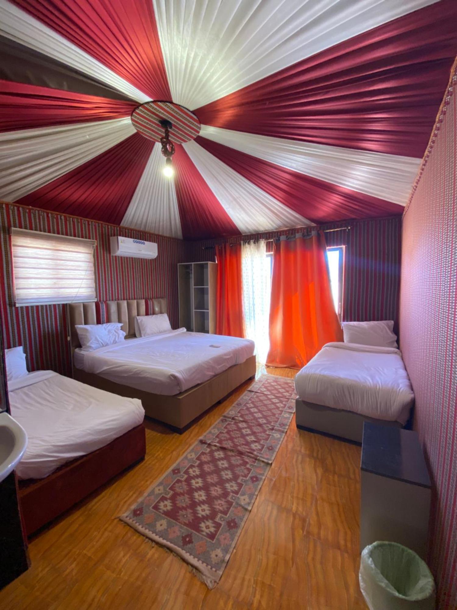 Flower Life Camp Wadi Rum Exterior photo